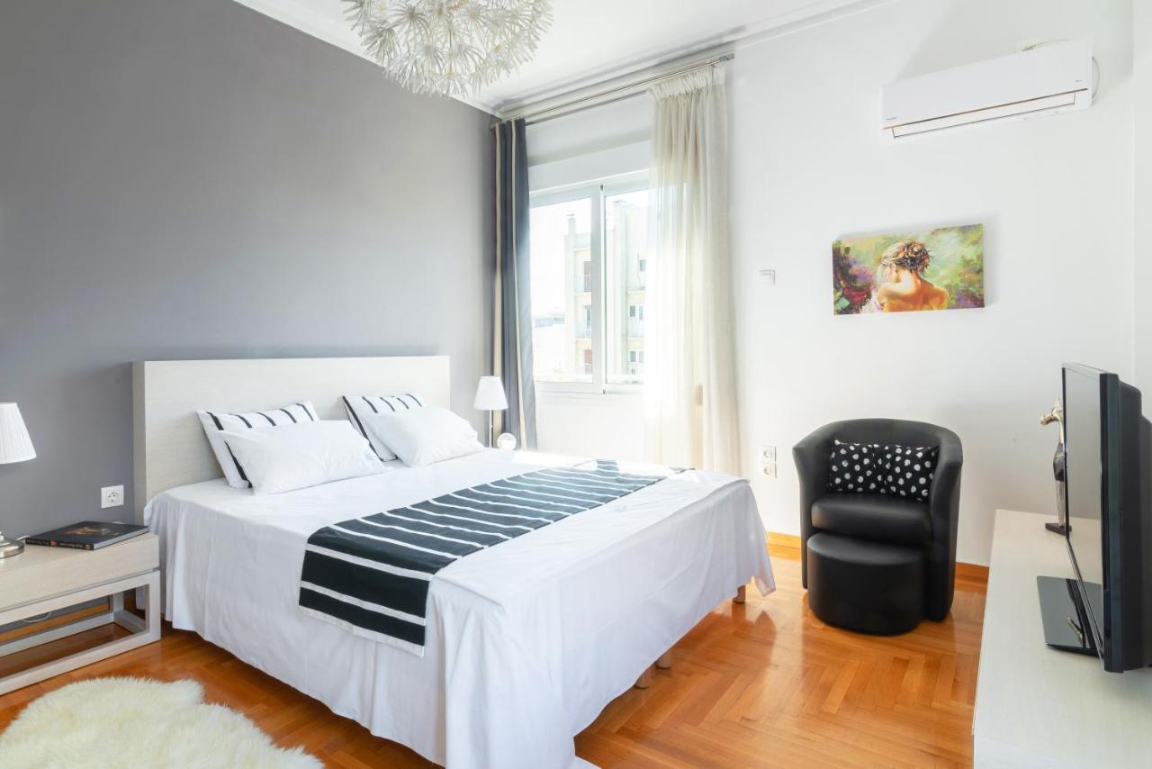 Zeus By Heloni Apartments Athena Bagian luar foto