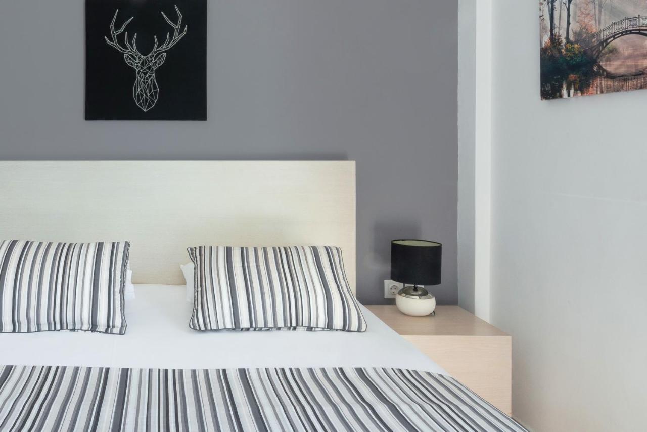 Zeus By Heloni Apartments Athena Bagian luar foto