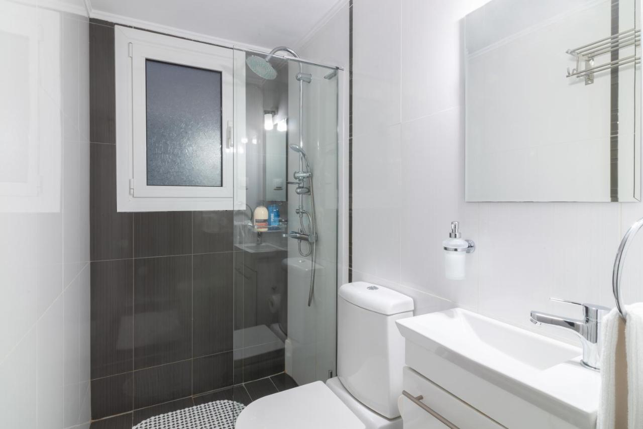 Zeus By Heloni Apartments Athena Bagian luar foto